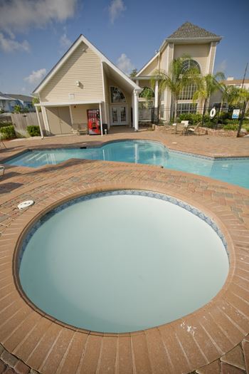 Hot tub